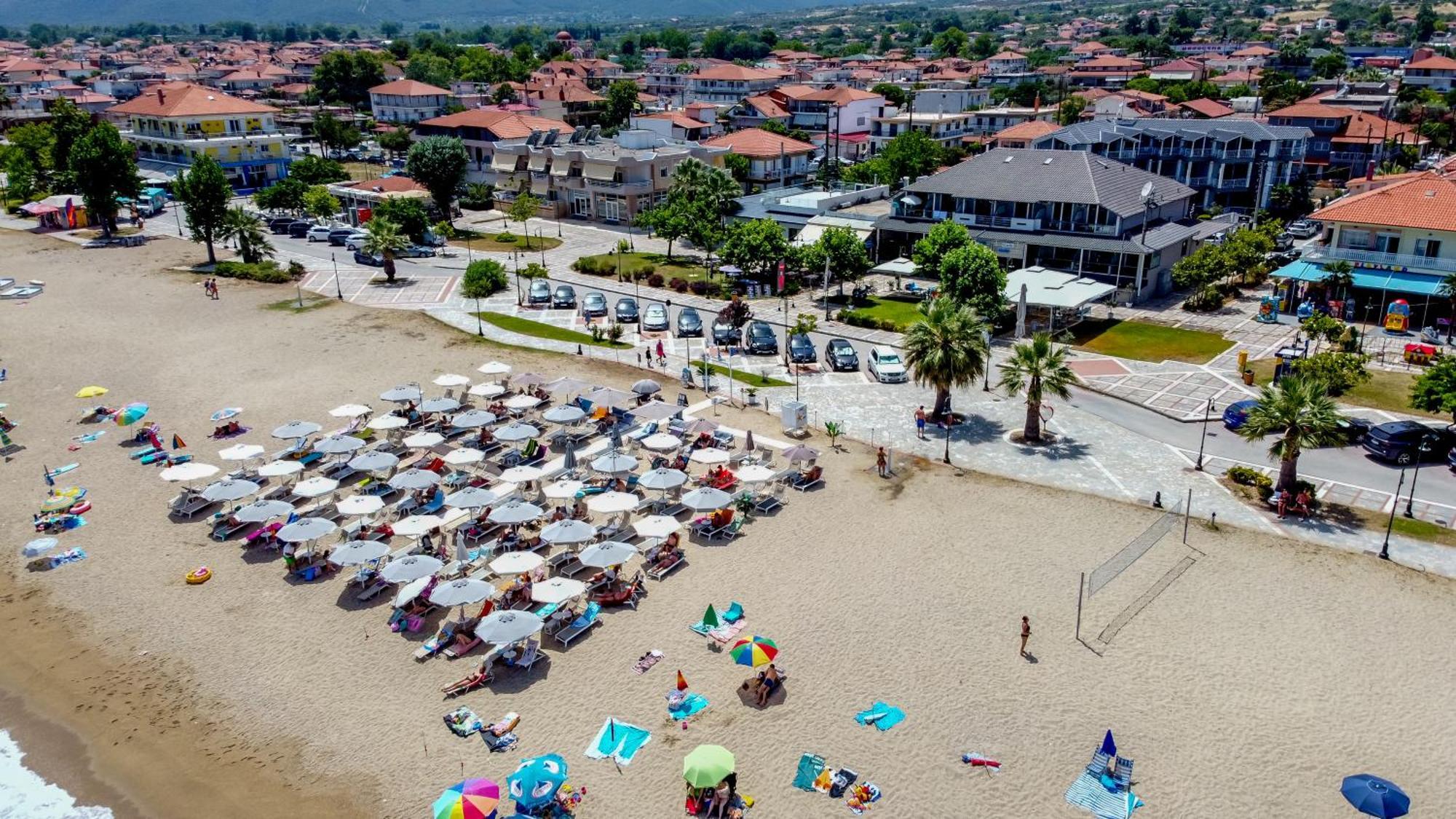 Amalia Mare Sea View Apartment Nea Vrasna Bagian luar foto