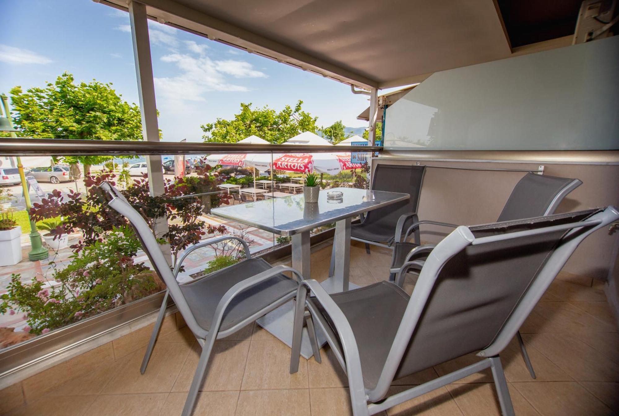 Amalia Mare Sea View Apartment Nea Vrasna Bagian luar foto